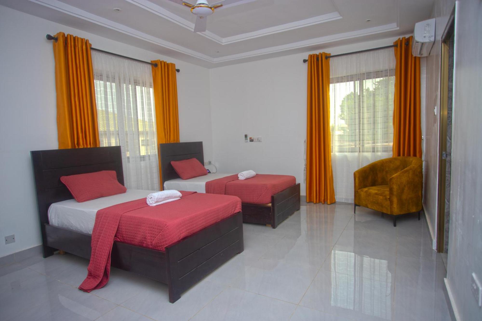 Labev Hotel كوماسي المظهر الخارجي الصورة