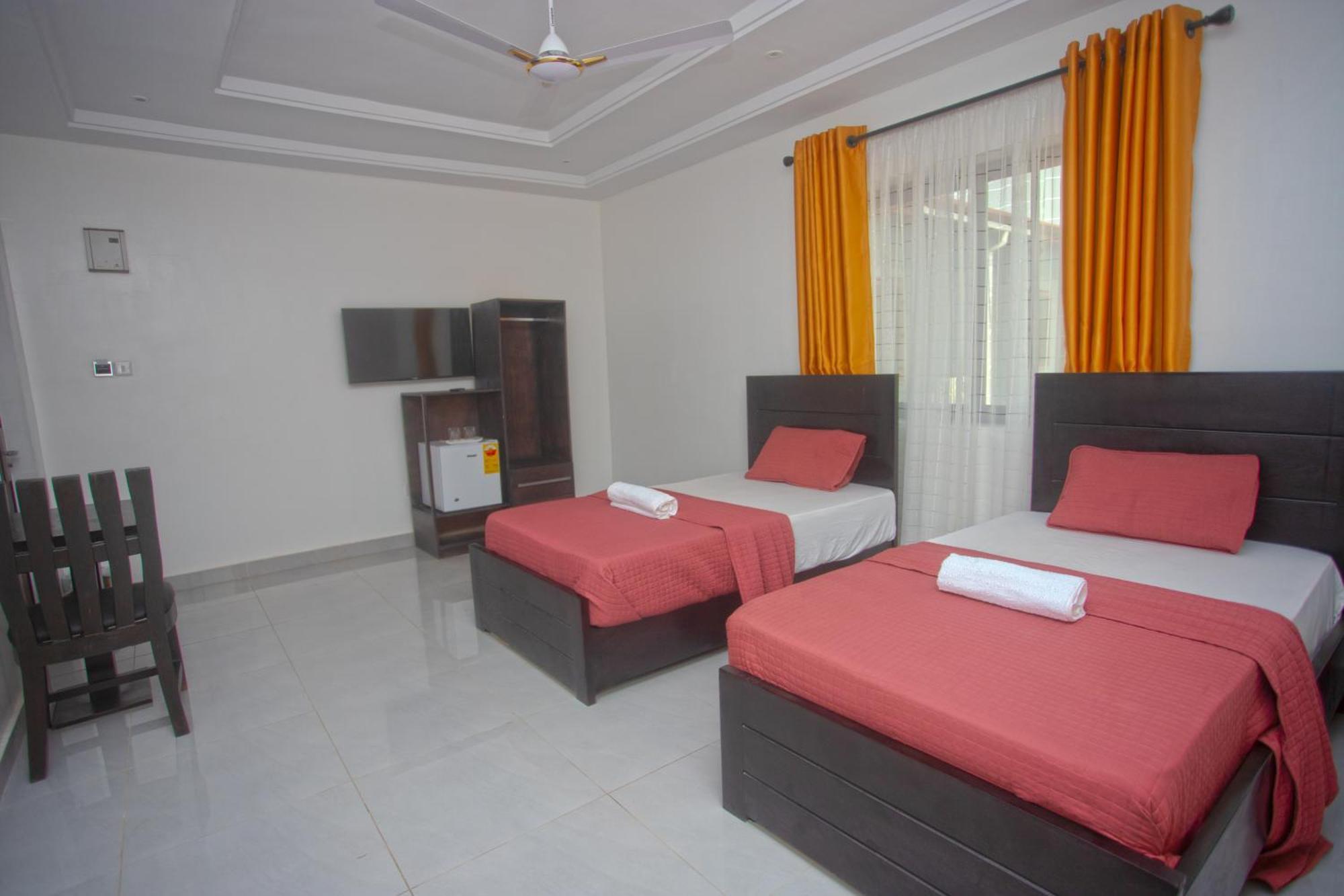 Labev Hotel كوماسي المظهر الخارجي الصورة