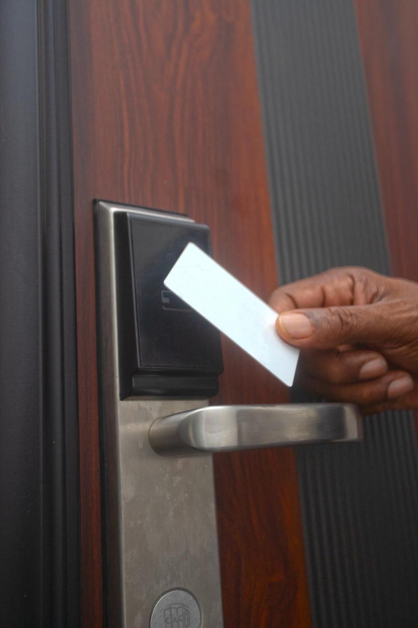 Labev Hotel كوماسي المظهر الخارجي الصورة