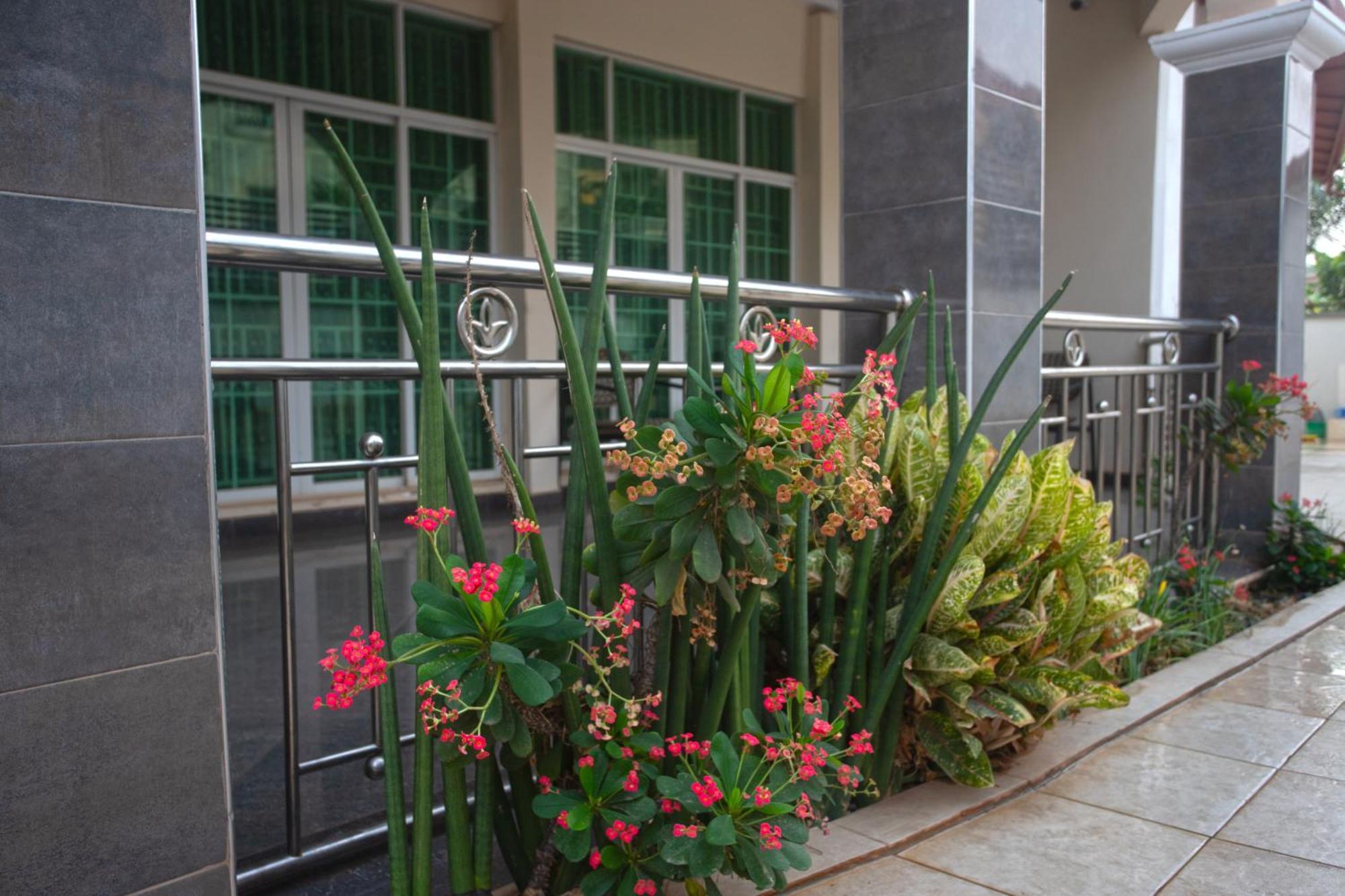 Labev Hotel كوماسي المظهر الخارجي الصورة