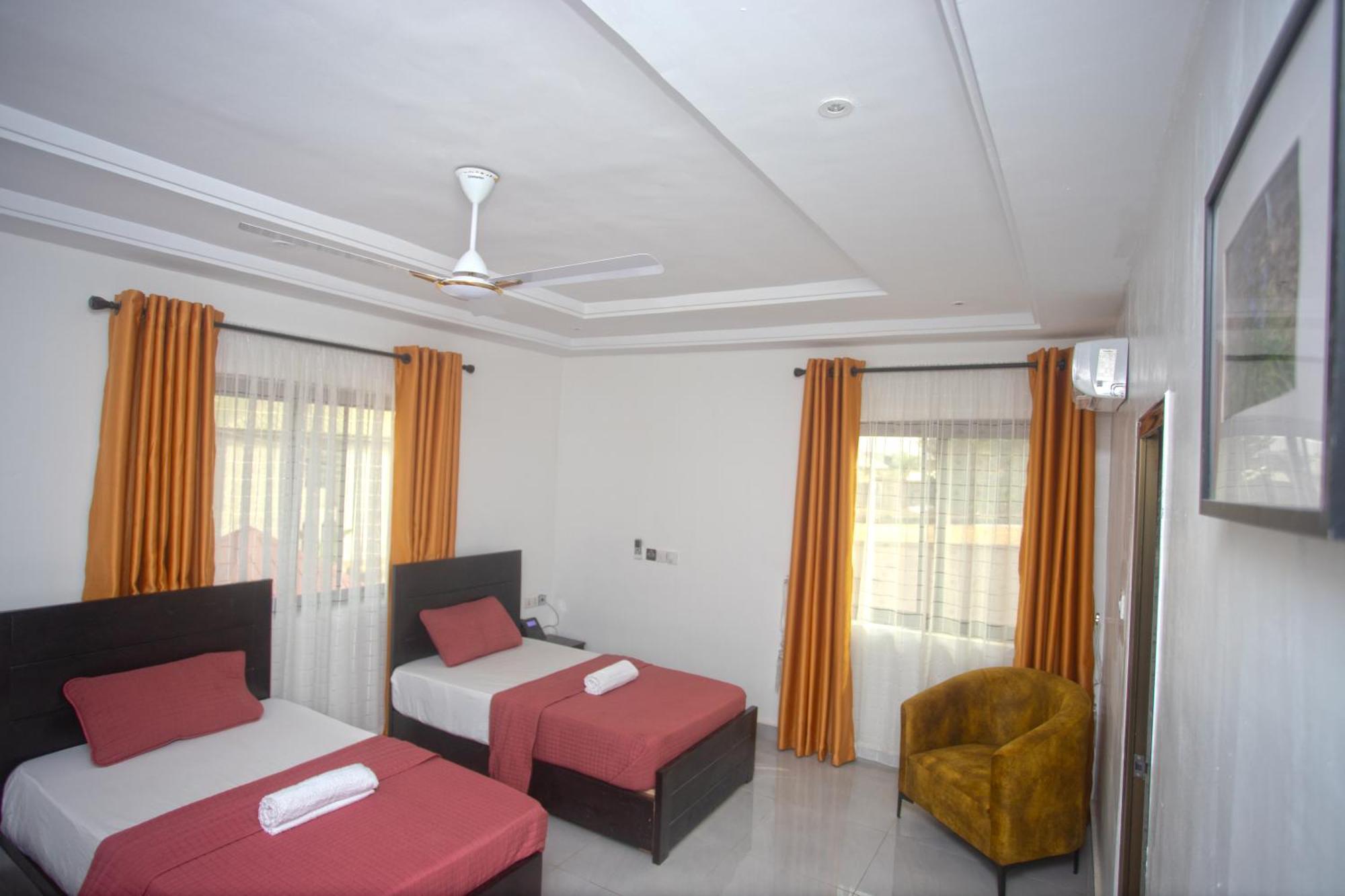 Labev Hotel كوماسي المظهر الخارجي الصورة